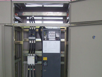 ��Դ���F(tu��n)ע�ܙC(j��)�����(xi��ng)Ŀ늿�ϵ�y(t��ng)